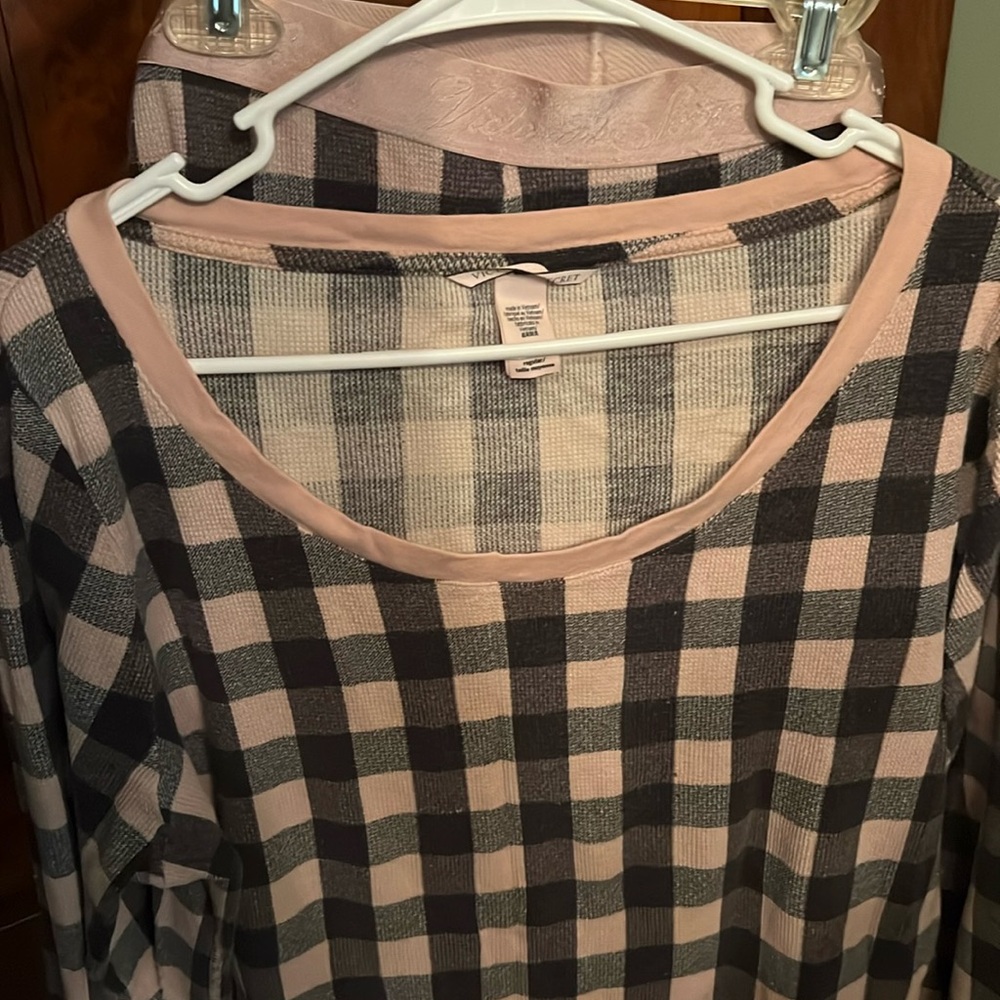 Victoria’s Secret pink black checked pajama set